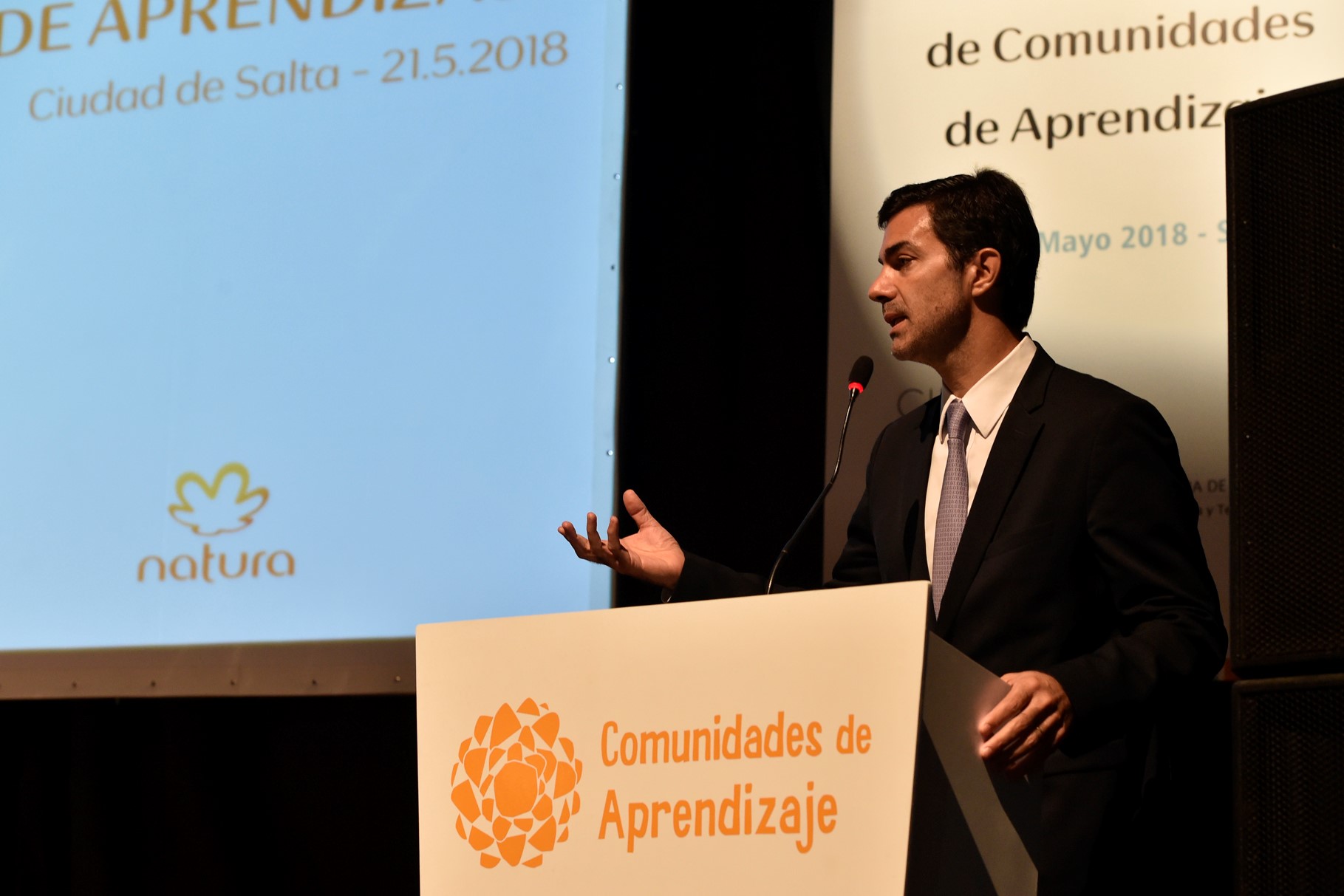 Juan Manuel Urtubey, Gobernador de Salta, en el V Foro Internacional de Comunidades de Aprendizaje, realizado en su provincia- CIPPEC